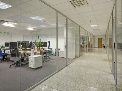 Moderne Büroflächen von Neukirch Immobilien in Hannover