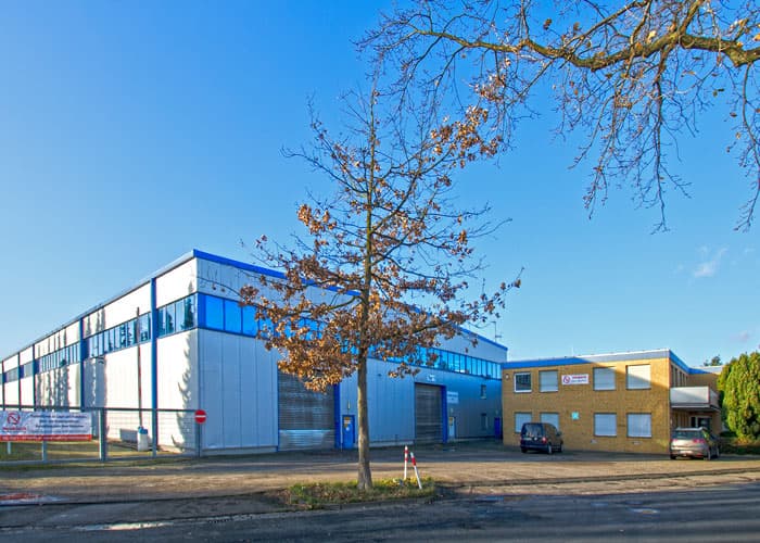 Multifunktionale Hallenfläche mit 3 Kranbahnanlagen, Ilmenauweg 8 in Langenhagen