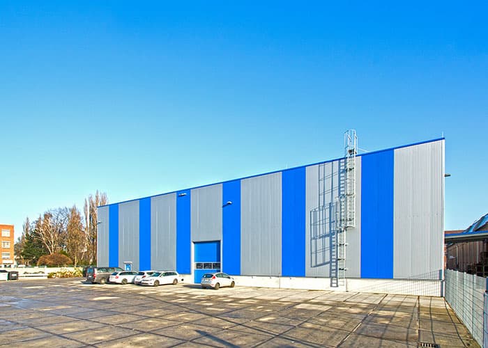 Lagerhalle von Neukirch Immobilien – Innenansicht